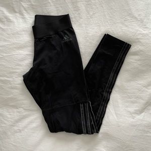 Adidas black leggings with velvet grey stripes